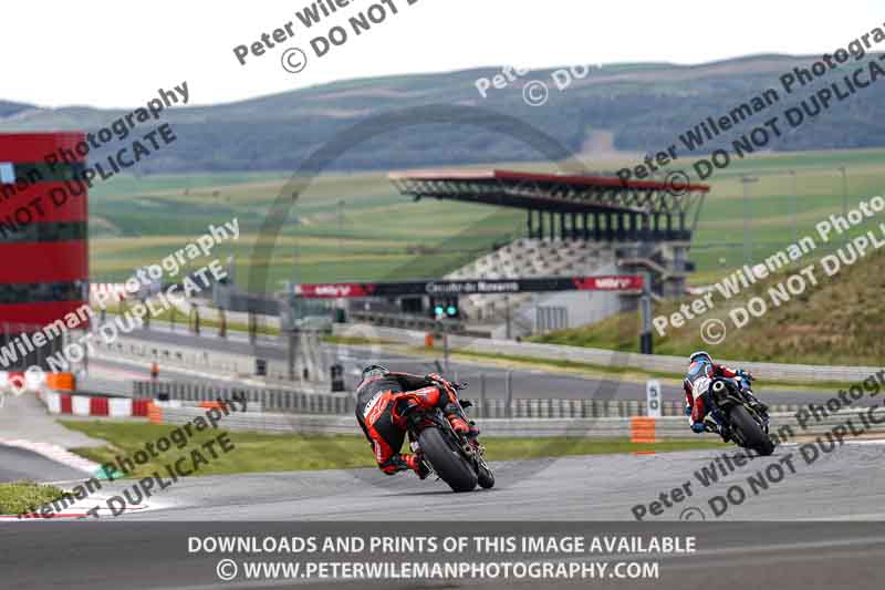 cadwell no limits trackday;cadwell park;cadwell park photographs;cadwell trackday photographs;enduro digital images;event digital images;eventdigitalimages;navarra;no limits trackdays;peter wileman photography;racing digital images;trackday digital images;trackday photos